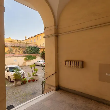 Trastevere Charming Rosa Appartement *